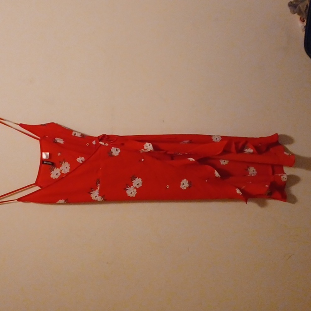 H&M Beach wrap which could also be worn a dress.